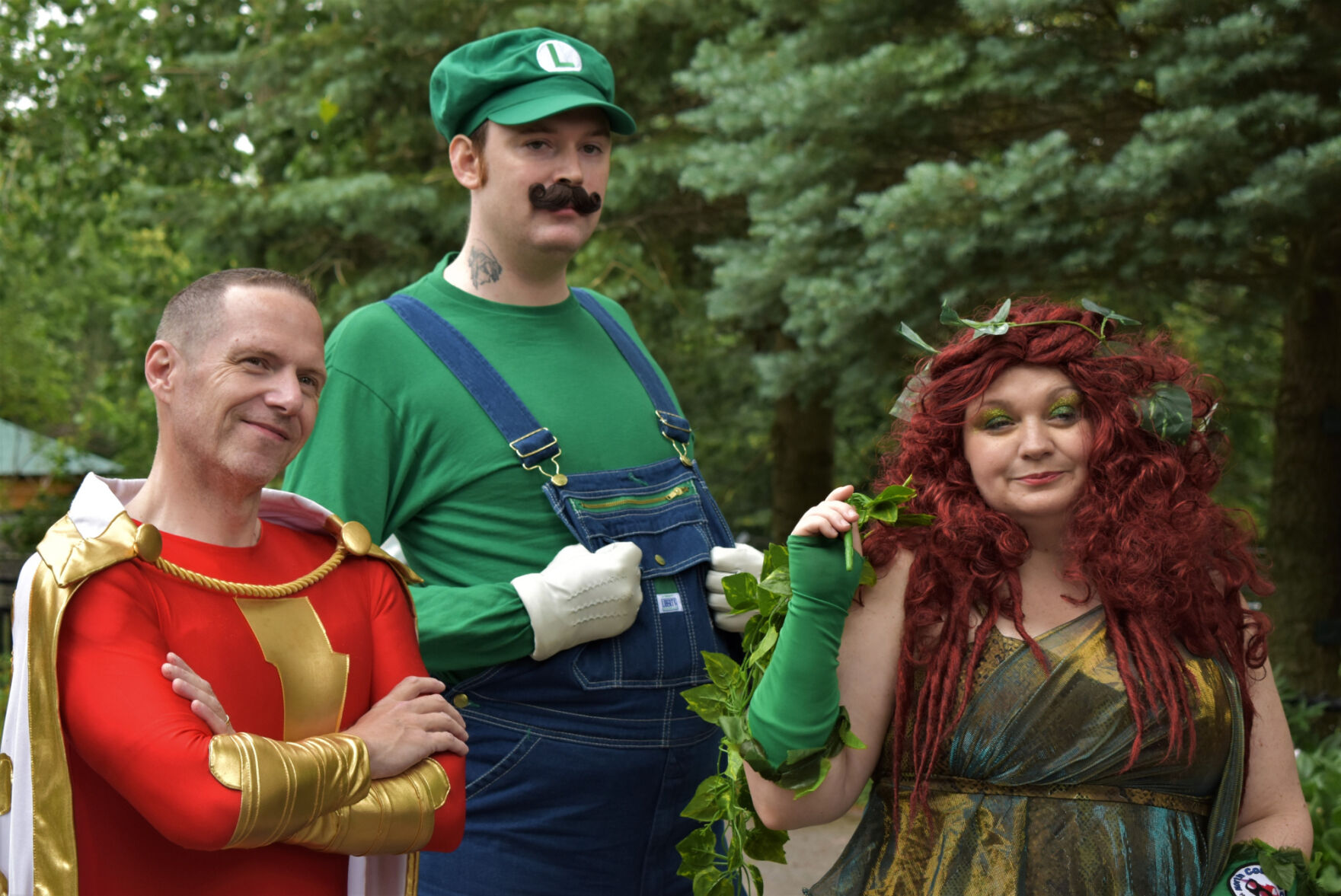 Comic-con gathering draws fans, cosplayers